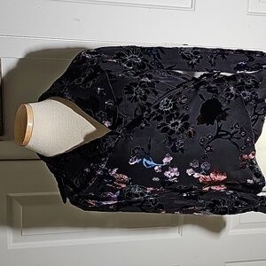 Dana Buchman chiffon wrap blouse with raised velvet flaral size 4. Beautiful